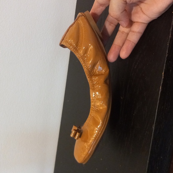 Tory Burch Eddie flats - Picture 7 of 15